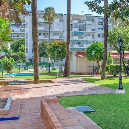 Arpa De Treboles - Carihuela Views! Apartment