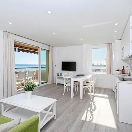 Apartment Arpa De Treboles - Carihuela Views!